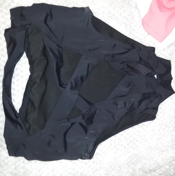 Black dance crop top - Picture 2 of 3